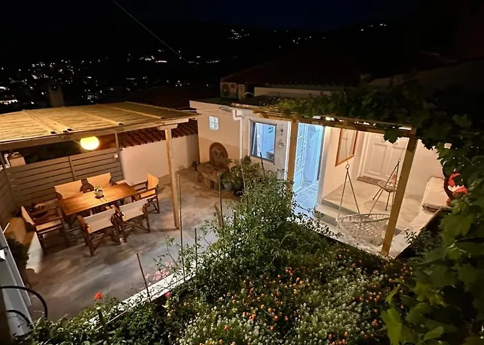 Tsanis * Città di Skiathos