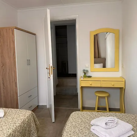 Semesterbostad Tsanis Skiathos stad